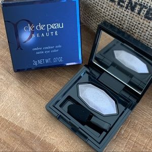cle de peau beaute satin eye color 115